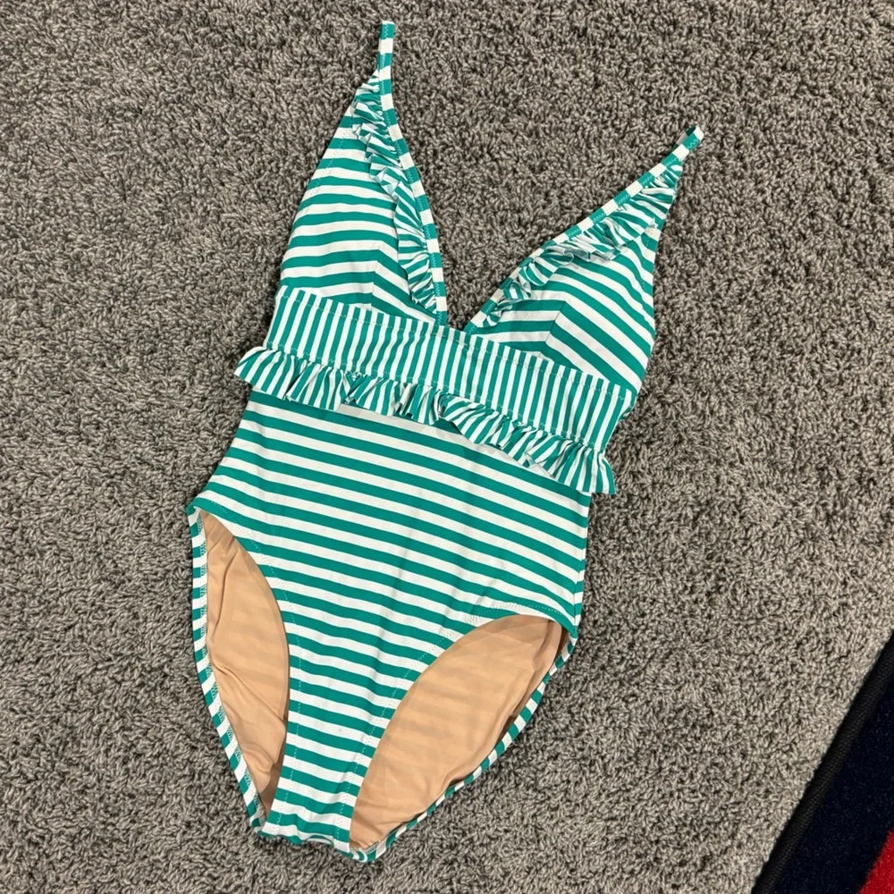 J.Crew plunging ruffle one piece striped Green Striped Swimsuit, size 4 - Picture 5 of 9
